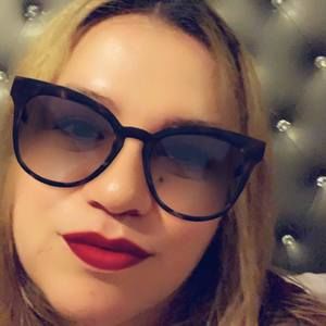 Meet your Posher, Cecilia